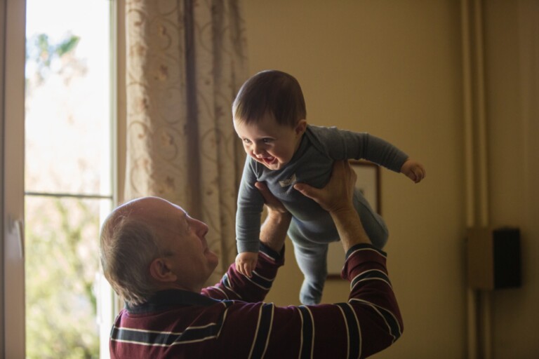 SRS account guide explaining tax benefits, investment flexibility, and retirement savings options